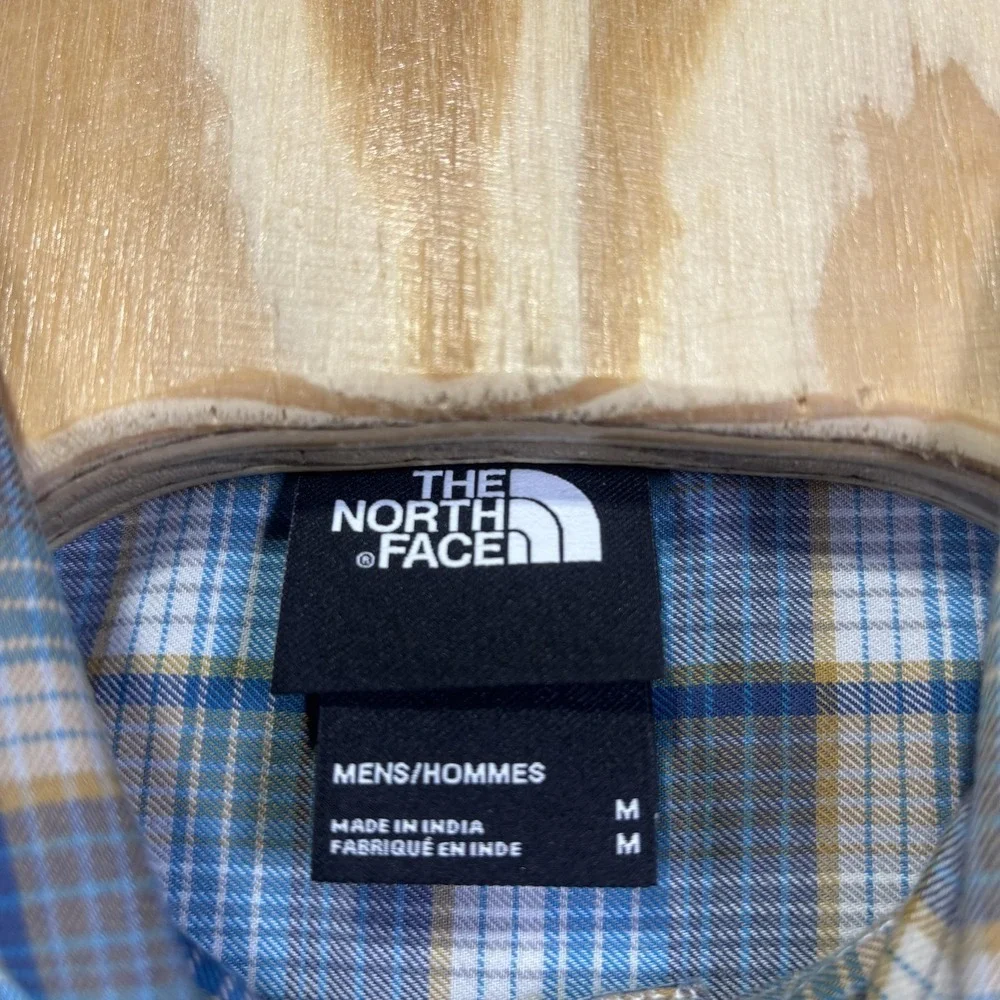 The North Face Shirt Mens Medium Blue Plaid Long Sleeve Button Up Casual Outdoor